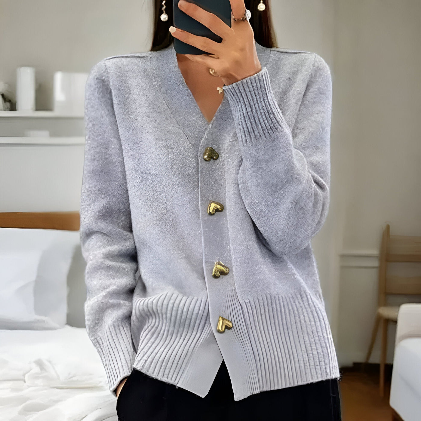 Ciara™ | Cardigan élégant avec des boutons en forme de cœur