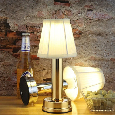 Lampe de table rétro élégante