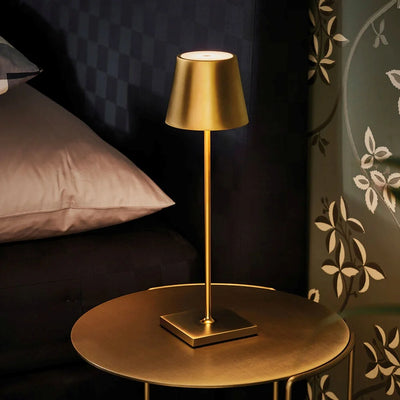 Lampe de table haute dimmable