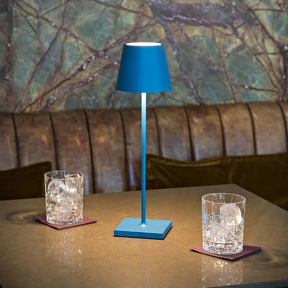 Lampe de table haute dimmable
