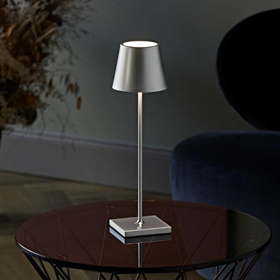 Lampe de table haute dimmable