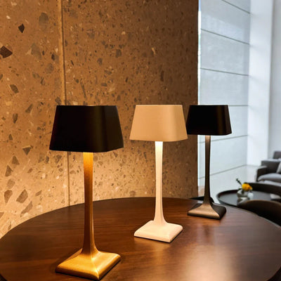 Eleganza™ Lampe de table