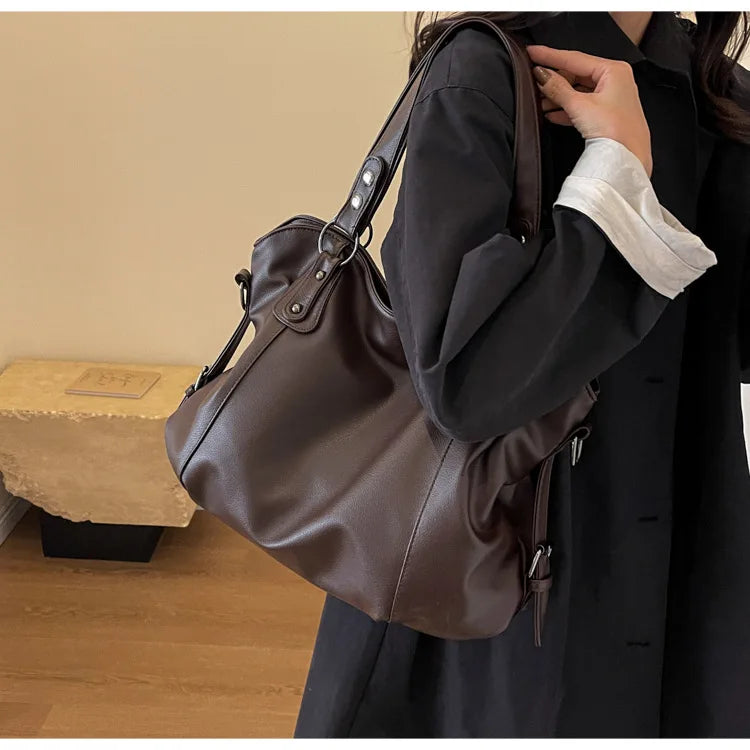 Lunelle - Large soft leather handbag