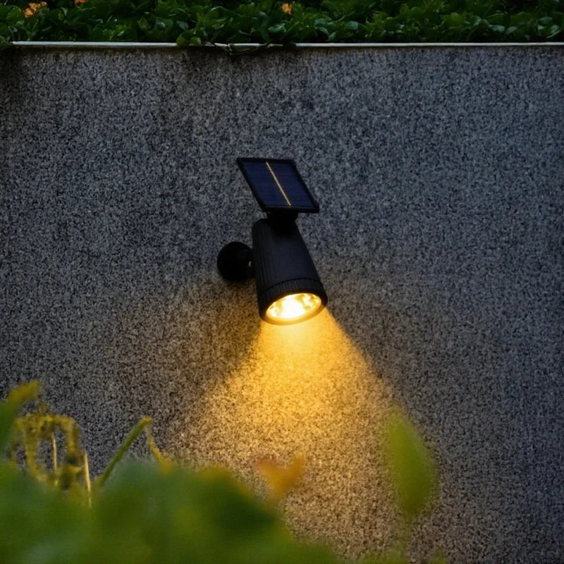 Projecteur solaire de jardin