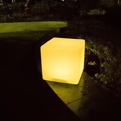 Lampe de Jardin Cubique