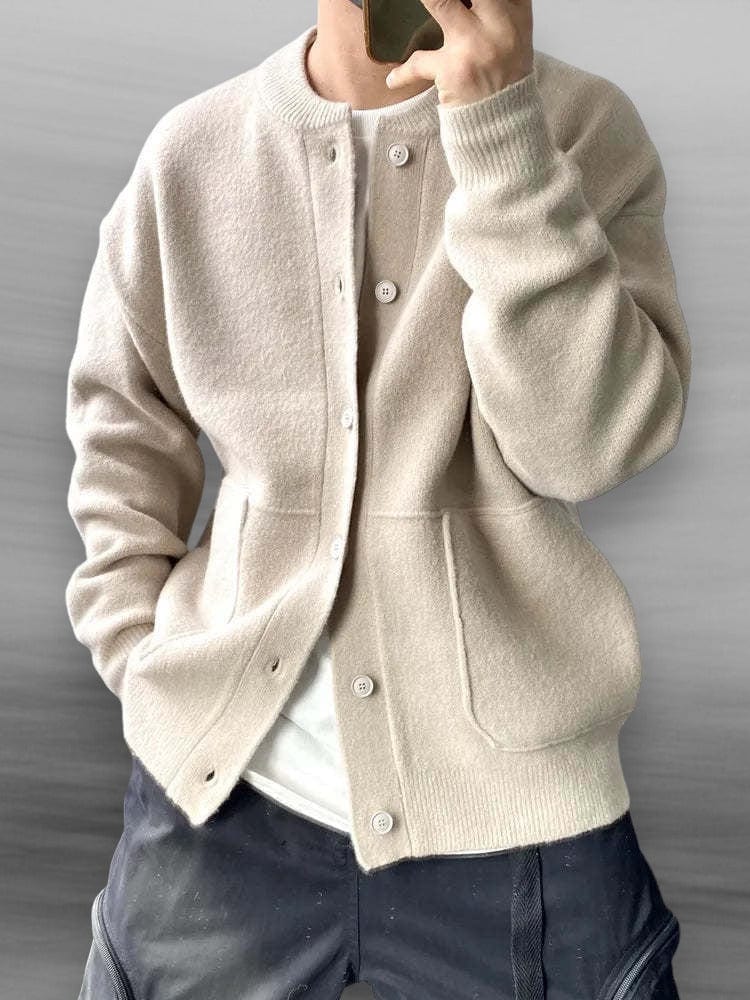 Cardigan Homme en Laine à Boutons et Coupe Ample – Douceur et Confort Quotidien